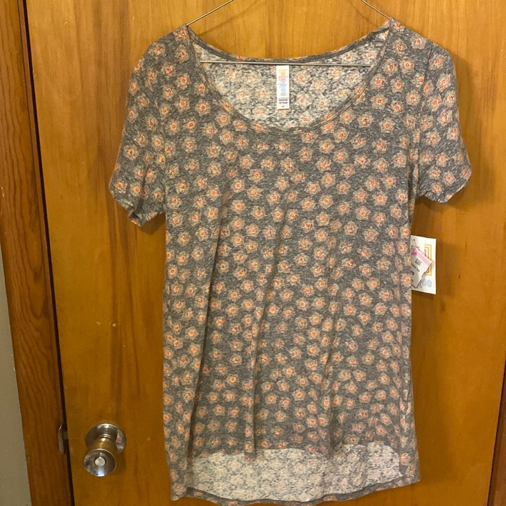 LuLaRoe Classic T